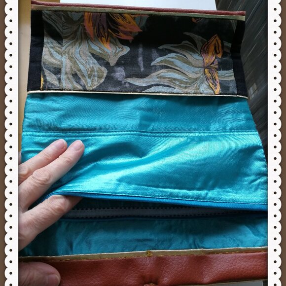 PURSE HANDMADE SOFT BROWN FAUX LEATHER LEAVES PRINT COTTON GOLD TONE RIBBON - Picture 4 of 5